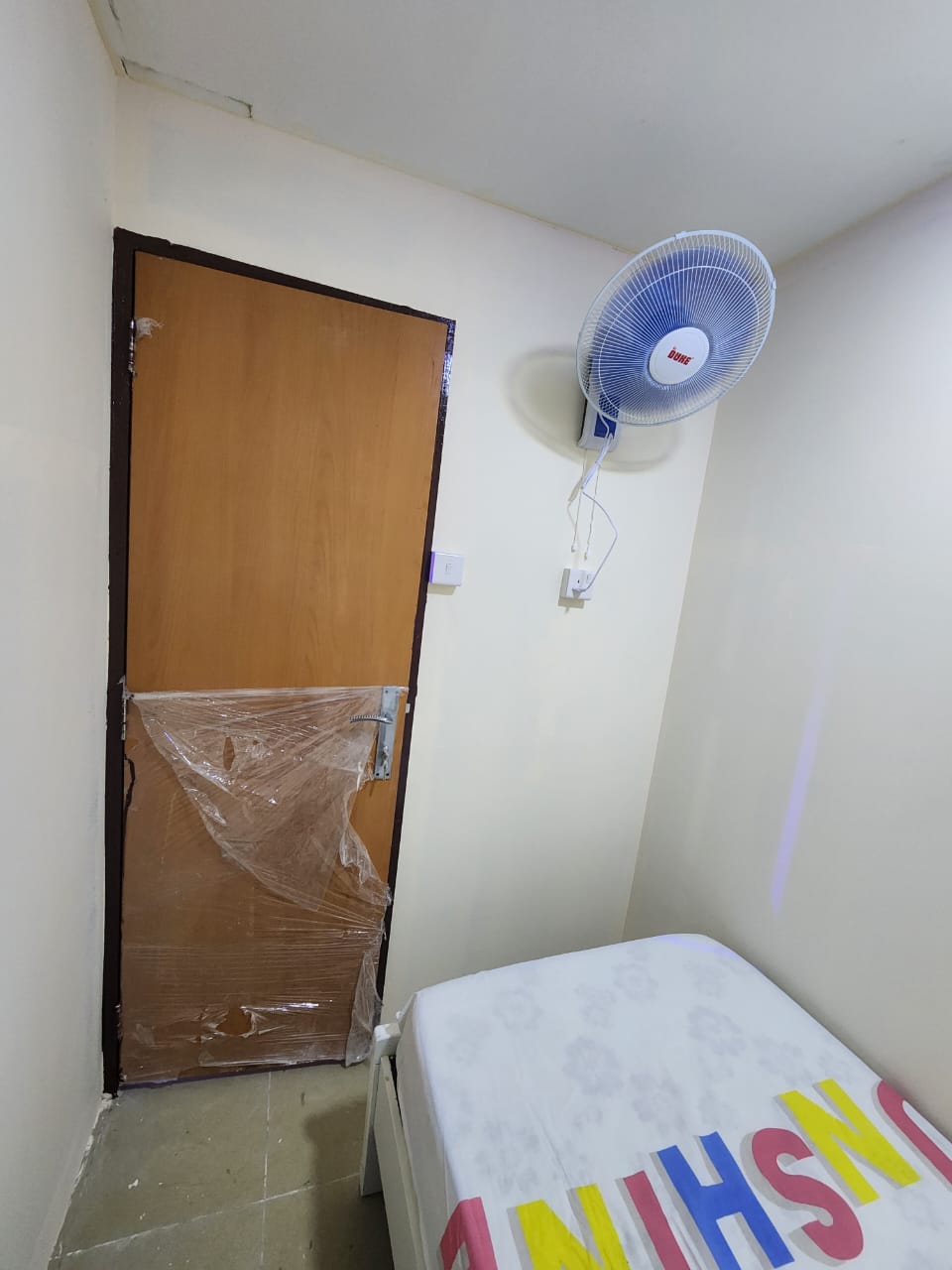 Partition Room Without Window Available For Single Persons In Al Nahda 1